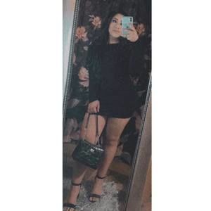 Meet your Posher, Licett